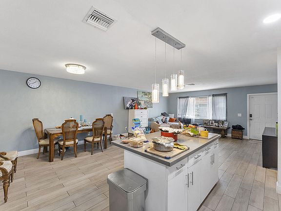 4th image of 4116 Plumosa Street
