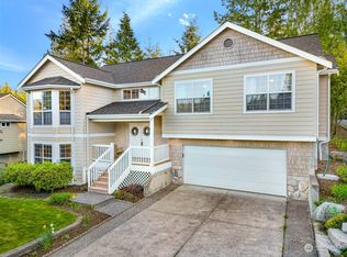 871 S Hills Dr, Bellingham, WA 98229