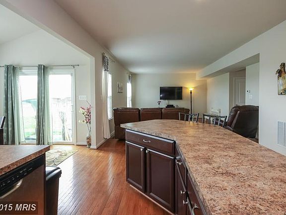 2nd image of 18119 Westbury Ct