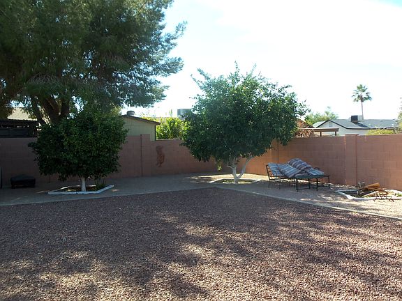4th image of 5525 E Carmel Ave