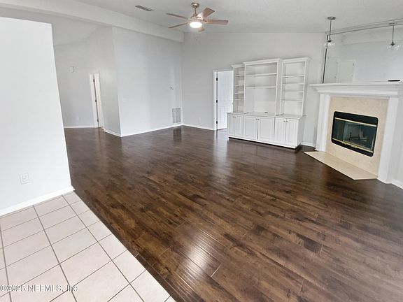 3rd image of 4562 CRYSTAL BROOK Way