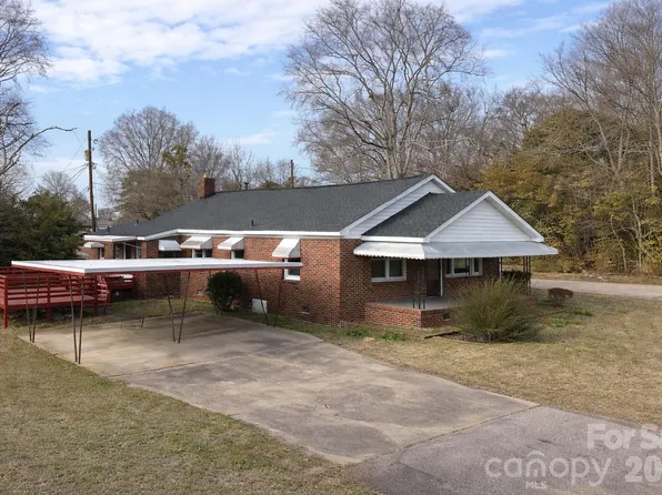 213 Jewel St, Chester, SC 29706