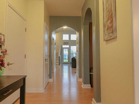 3rd image of 316 Olentangy Meadows Dr