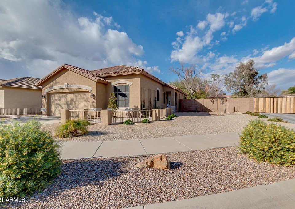 1st image of 21066 E Desert Hills Cir
