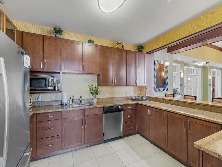 print_101_campbell_blvd_hdr_106