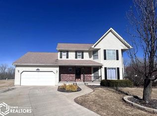715 Edwards Dr, Ottumwa, IA 52501