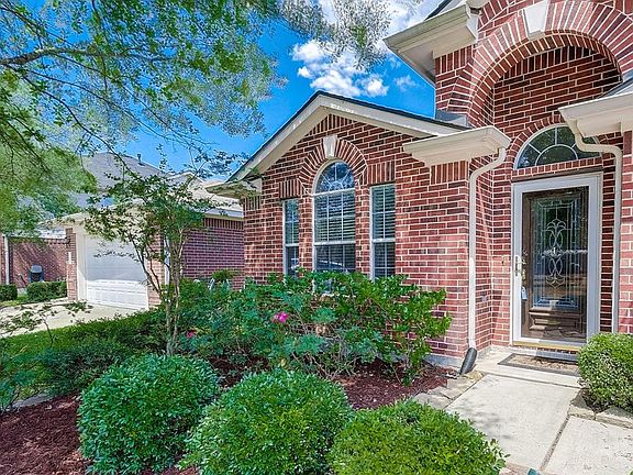 2nd image of 14614 Mills Park Ln