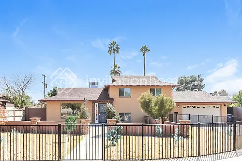213 E Carson Cir Photo 1