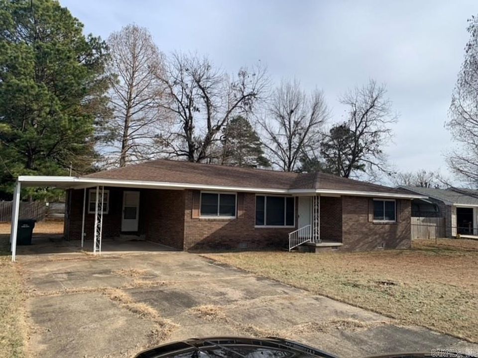 1st image of 804 Buffalo St
