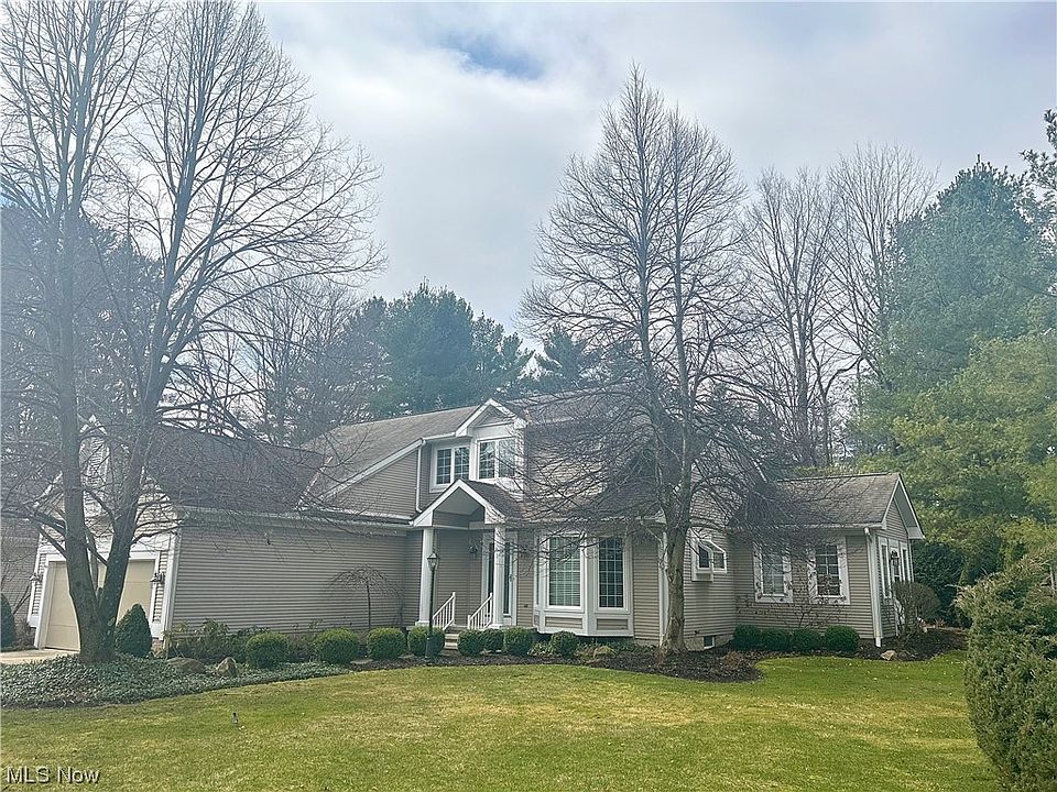 1st image of 305 Greenway Dr