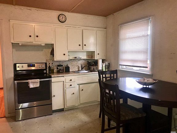 5th image of 40 S Oakdale Ave