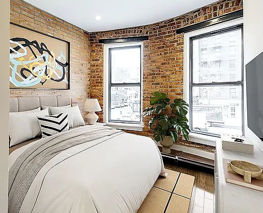 4th image of 92 2nd Ave APT 10