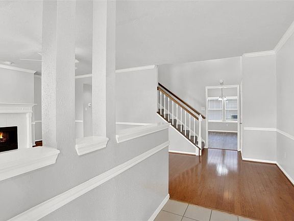 4th image of 1271 El Camino Village Dr