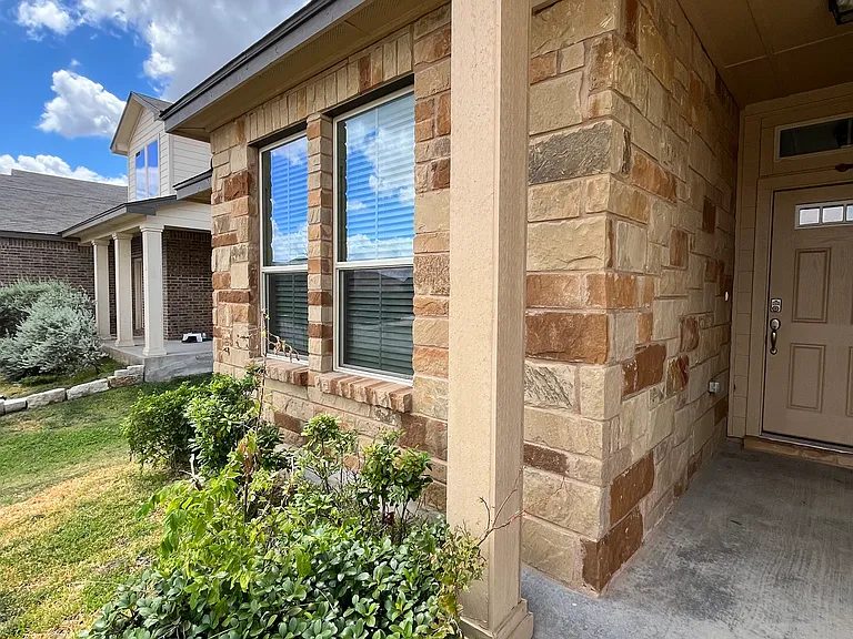 3009 Jackal Dr — Photo 5