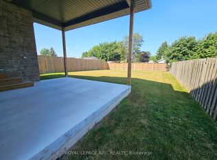 4705 Lee Ave, Niagara Falls, ON L2H1M7