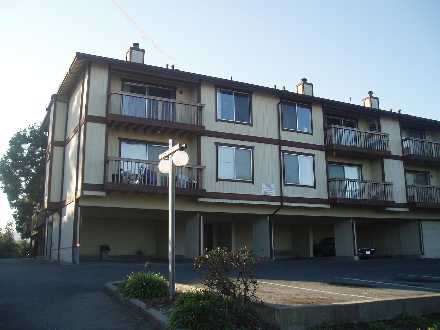 401 Laurel Ave APT C3, Pinole, CA 94564 | Zillow