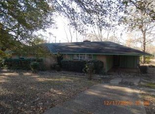 5071 Coro Rd, Memphis, TN 38109