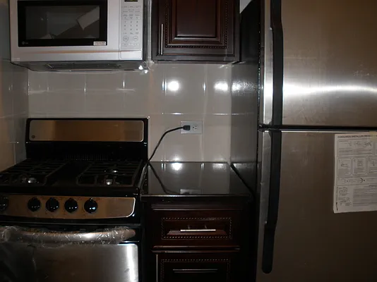 Rented by David Francis New York LLC | media 10