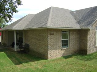 1526B N 24th St, Van Buren, AR 72956