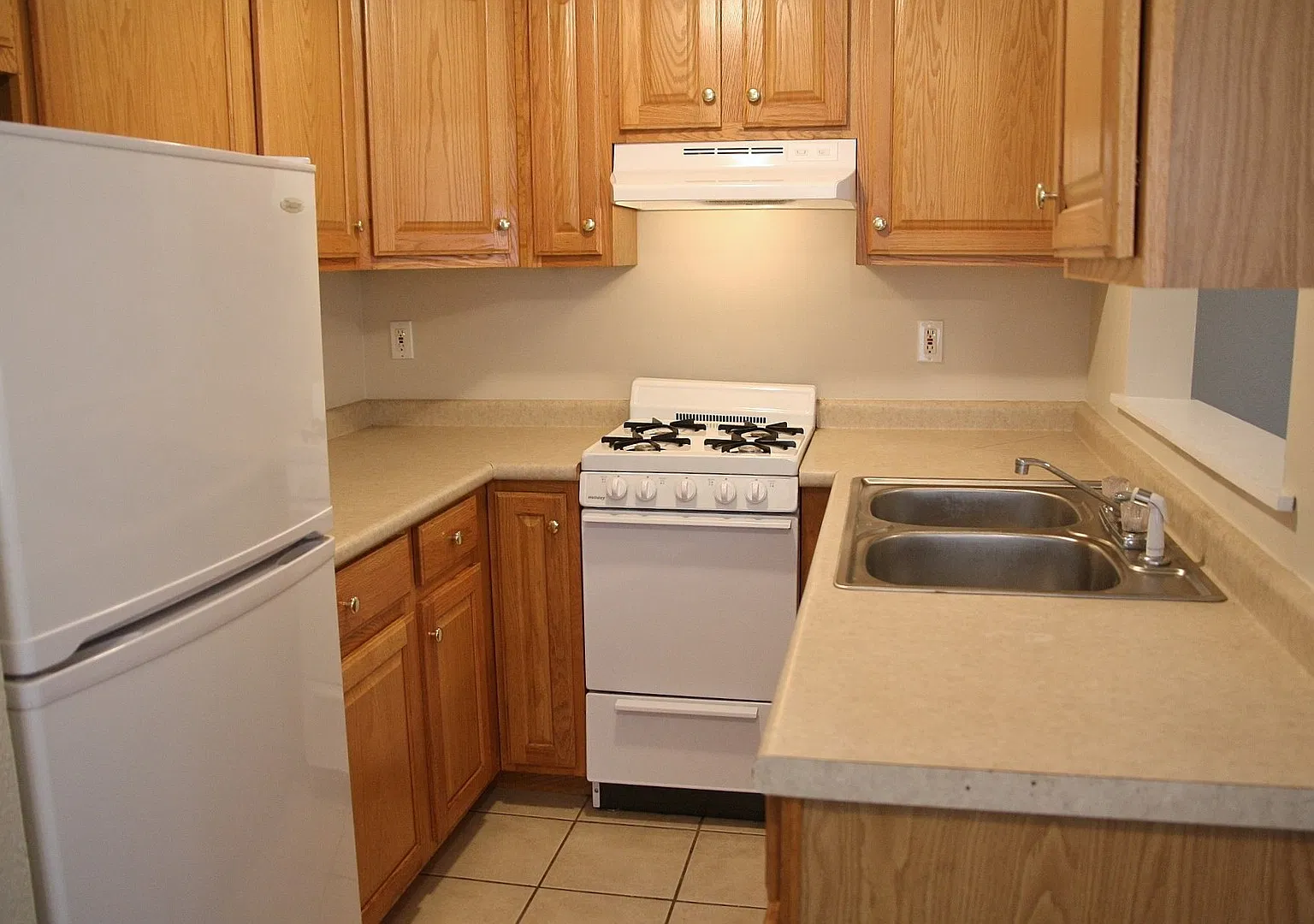 4008 Walnut Street — Photo 4