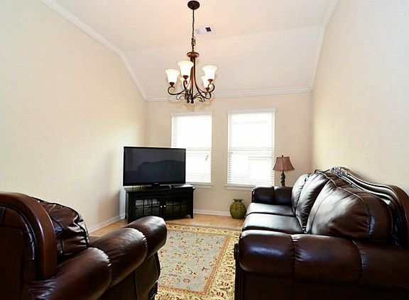 4th image of 20706 Norwich Gulch Ln