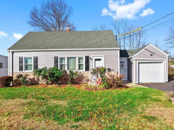 275 Roger Williams Road, Bridgeport, CT 06610