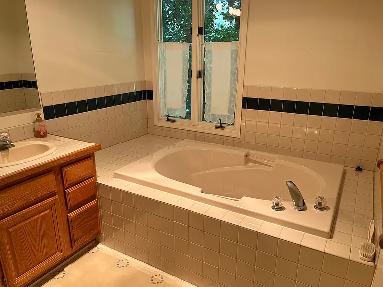 1811 Johnson Rd #1 — Photo 5