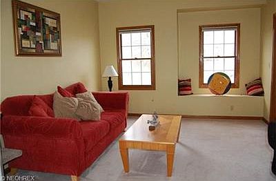 5th image of 6109 Independence Dr