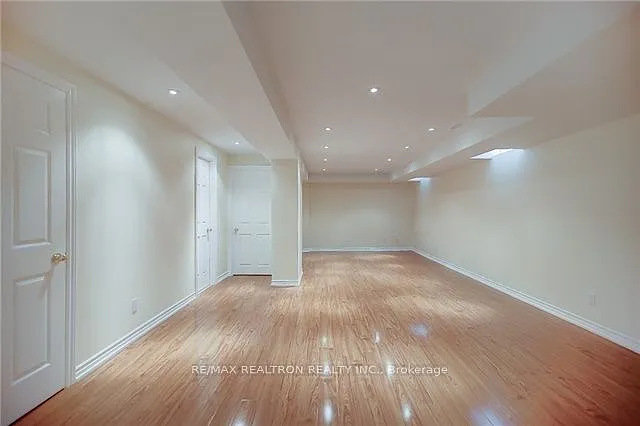 15 Dragonfly Ave — Photo 18