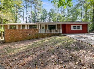 5304 Wildwood Ln, Douglasville, GA