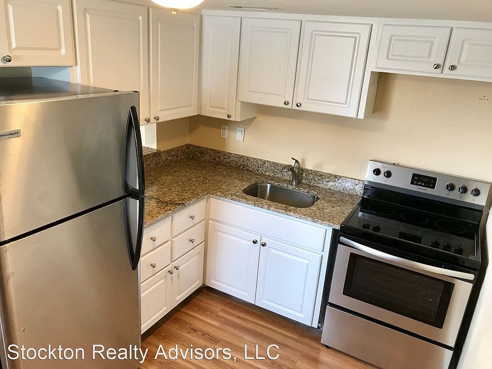 1st image of 507 10th Ave W Unit 6997532