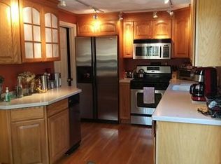 160 Shawsheen St #4, Tewksbury, MA 01876