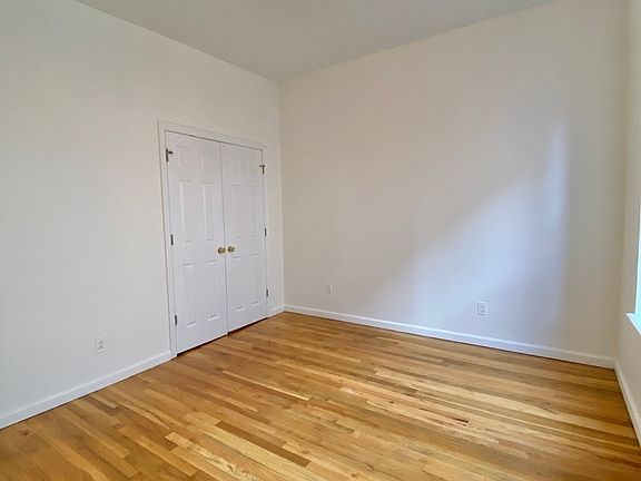 2nd image of 433 E 80th St #25B