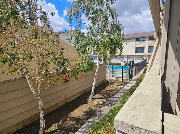 1139 W Badillo St, Covina, CA