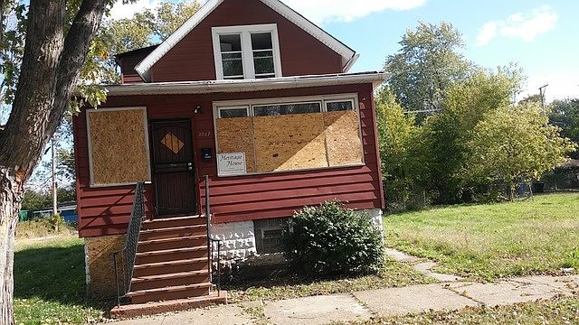 1st image of 8017 S Parnell Ave #1