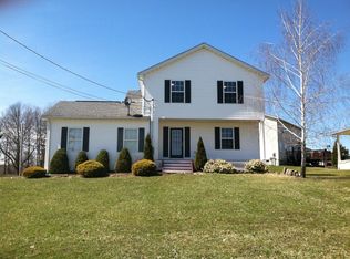 10973 Wheeler Rd, Garrettsville, OH 44231