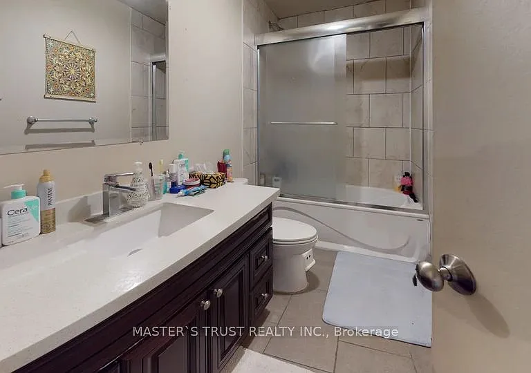 226 Westcourt Pl — Photo 11