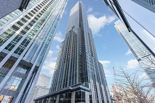 11 Yorkville Ave #1111 Photo 1