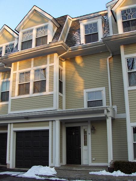 1st image of 66 S FULLERTON AVE #10