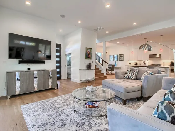 2112 Thornton Rd, Austin, TX 78704