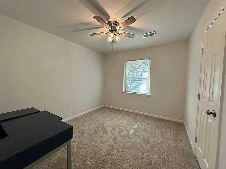 509 Dover Dr — Photo 18