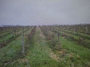 Lauren Ln, Saint Joseph, MI 49085