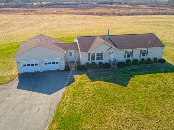 169 W Meadow Road, Thomaston, ME 04861