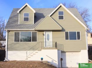 3212 N 49th St, Omaha, NE 68104