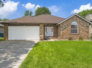 3829 W State St, Springfield, MO 65802