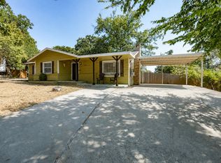 408 Inwood Rd, Azle, TX 76020