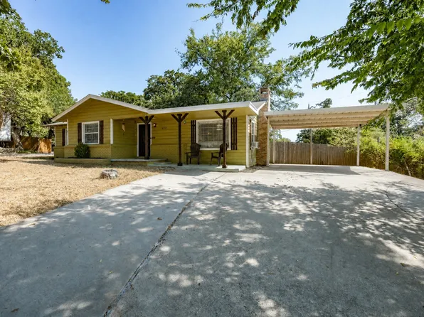 408 Inwood Rd, Azle, TX 76020