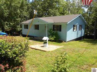 39 Little River Ct, Cadiz, KY 42211