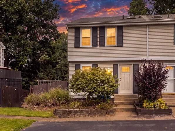 322 Parkwood Dr, Cranberry Township, PA 16066