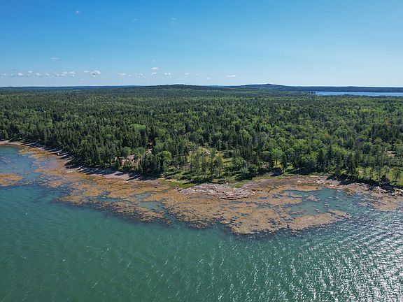 2nd image of 102 Estates Road Lot #3